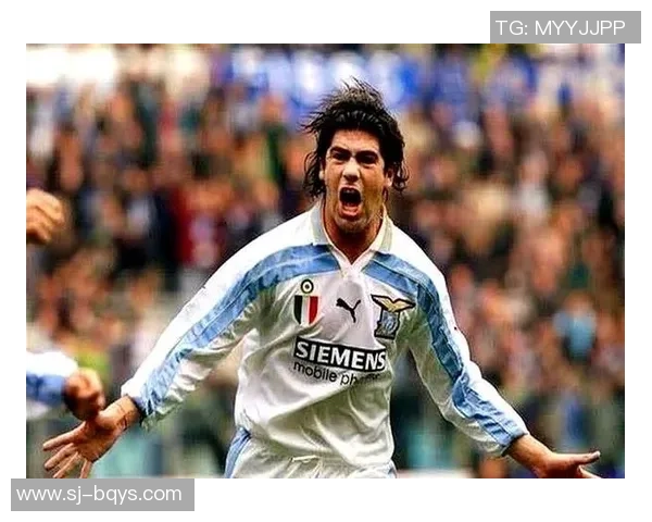 16号球星领衔锋线传奇 盘点足球场上不容错过的超级前锋