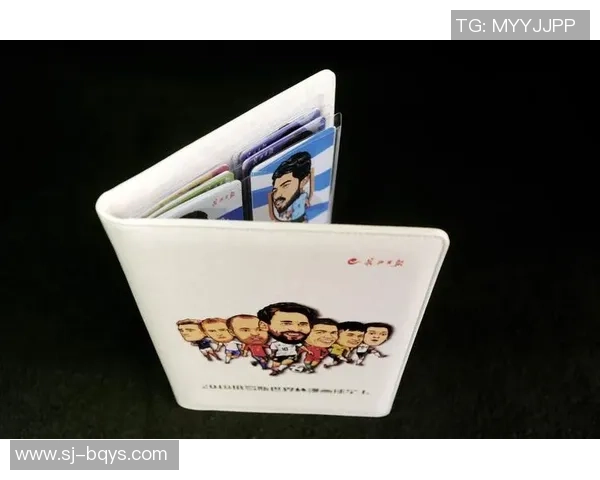 以笔袋足球球星系列为主题的多款创意设计探索及球迷收藏价值分析