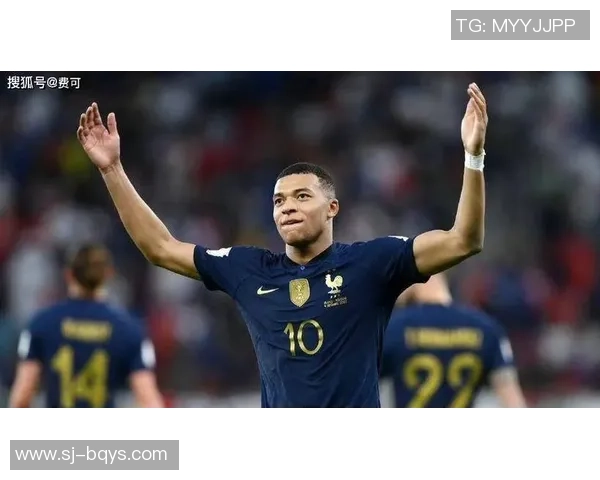 法国队男足球星的风采与成就:从齐达内到姆巴佩的传奇之路 法国队男足球星的风采与成就:从齐达内到姆巴佩的传奇之路