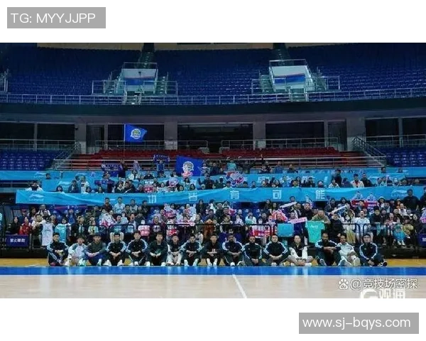 足球与篮球球星粉丝群体文化碰撞与热情互动观察 足球与篮球球星粉丝群体文化碰撞与热情互动观察