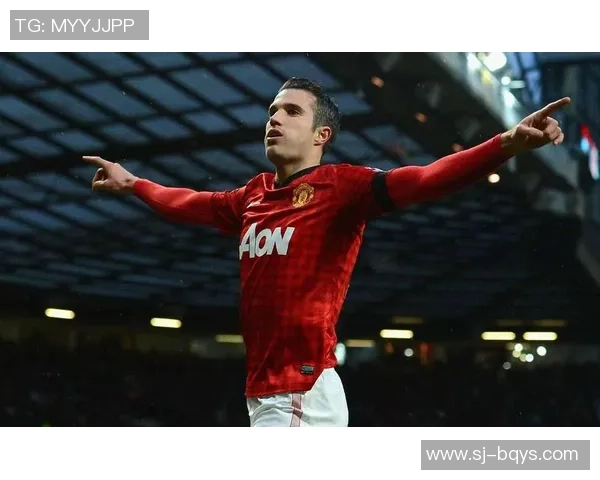 足球巨星背后的委屈与隐忍 揭示明星光环下的不为人知的辛酸